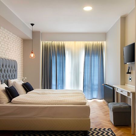 Venis Boutique Hotel Bucharest Exterior photo