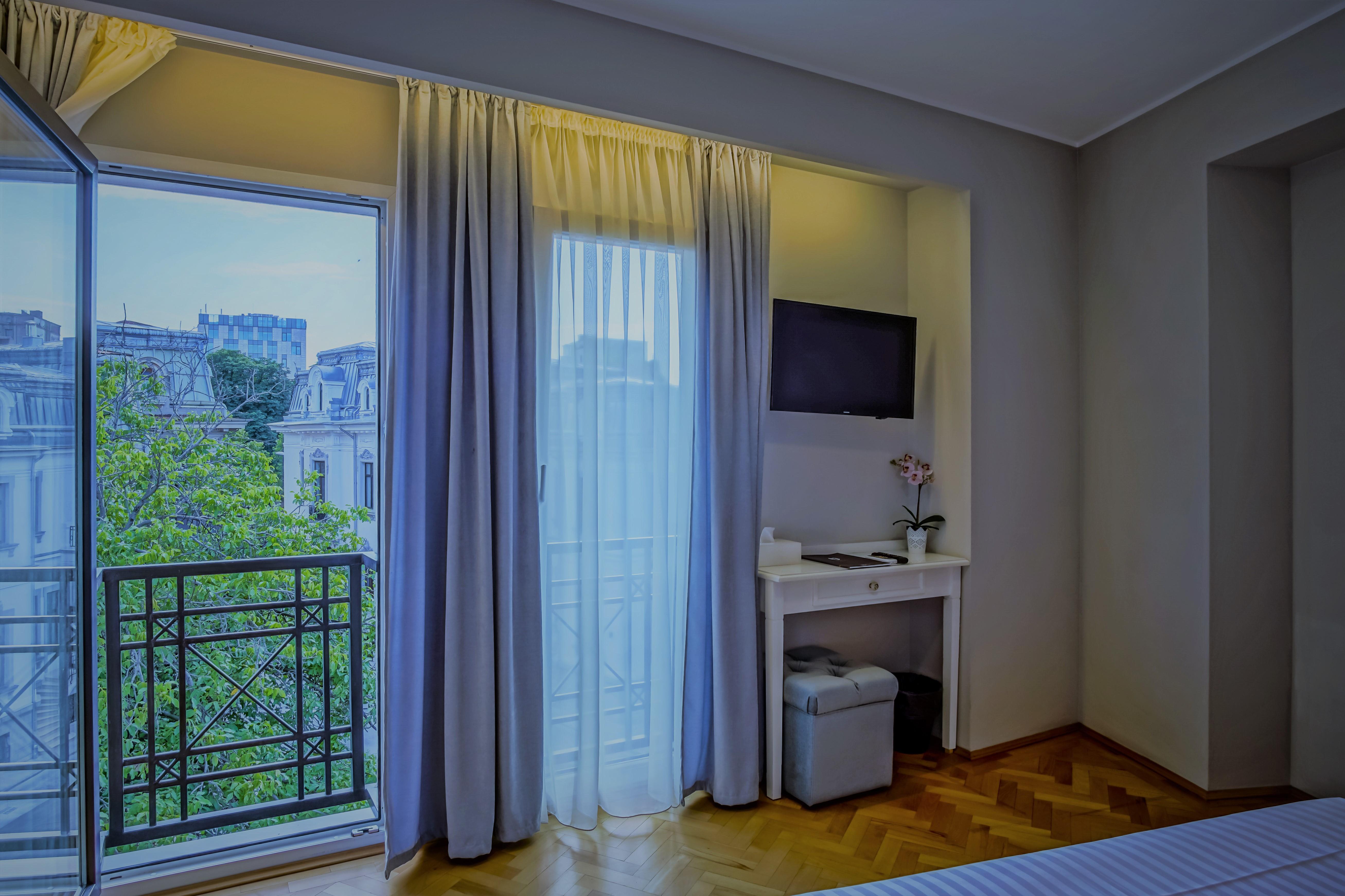 Venis Boutique Hotel Bucharest Exterior photo